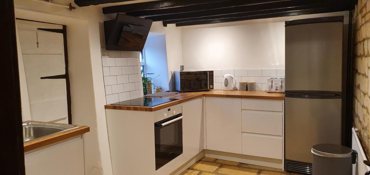 Quirky Cottage - Dogs Welcome Corsham Εξωτερικό φωτογραφία