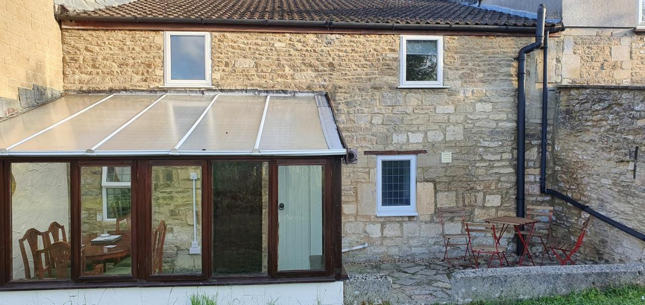 Quirky Cottage - Dogs Welcome Corsham Εξωτερικό φωτογραφία