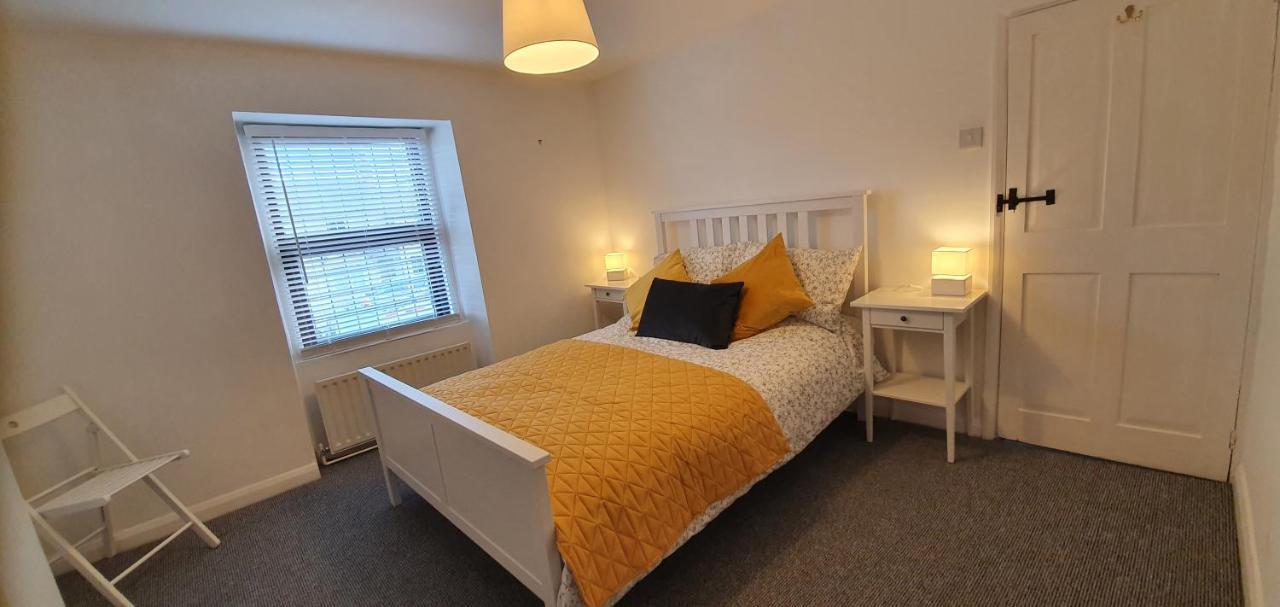 Quirky Cottage - Dogs Welcome Corsham Εξωτερικό φωτογραφία