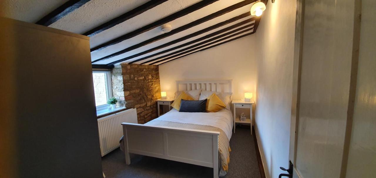 Quirky Cottage - Dogs Welcome Corsham Εξωτερικό φωτογραφία